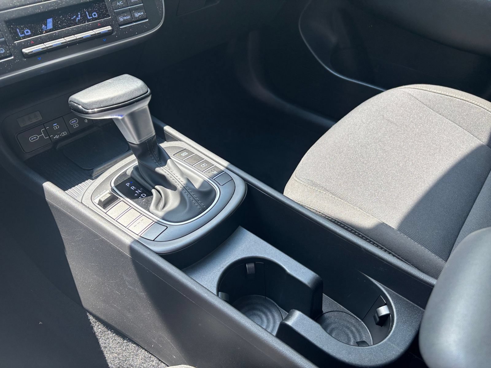 Used 2026 Hyundai Kona SEL Sport FWD image 37