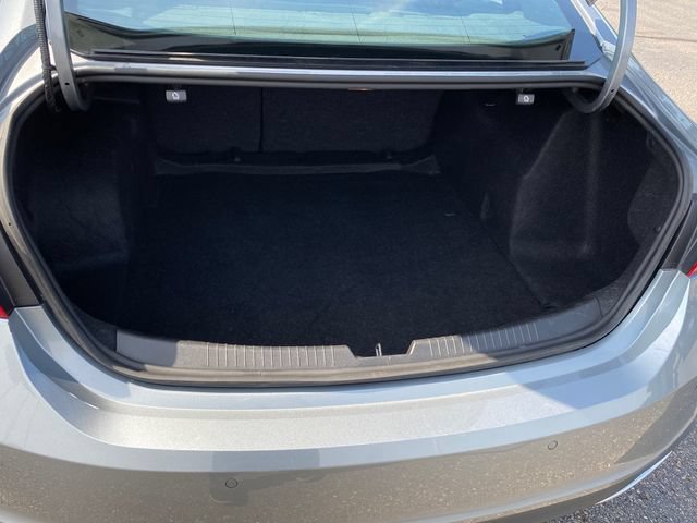 Used 2025 Chevrolet Malibu RS FWD image 19