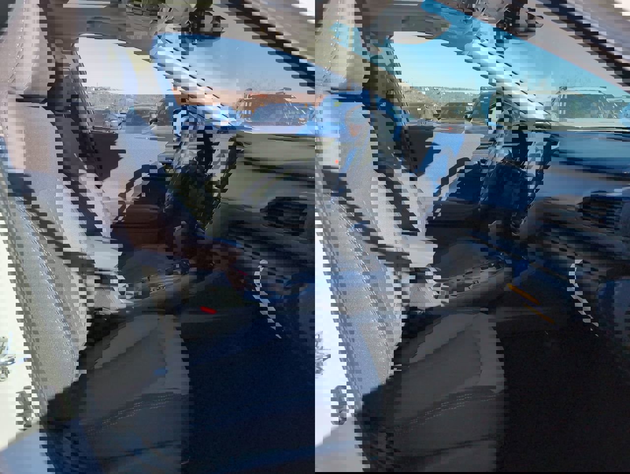 New 2026 Subaru Crosstrek 2.0i Premium image 17