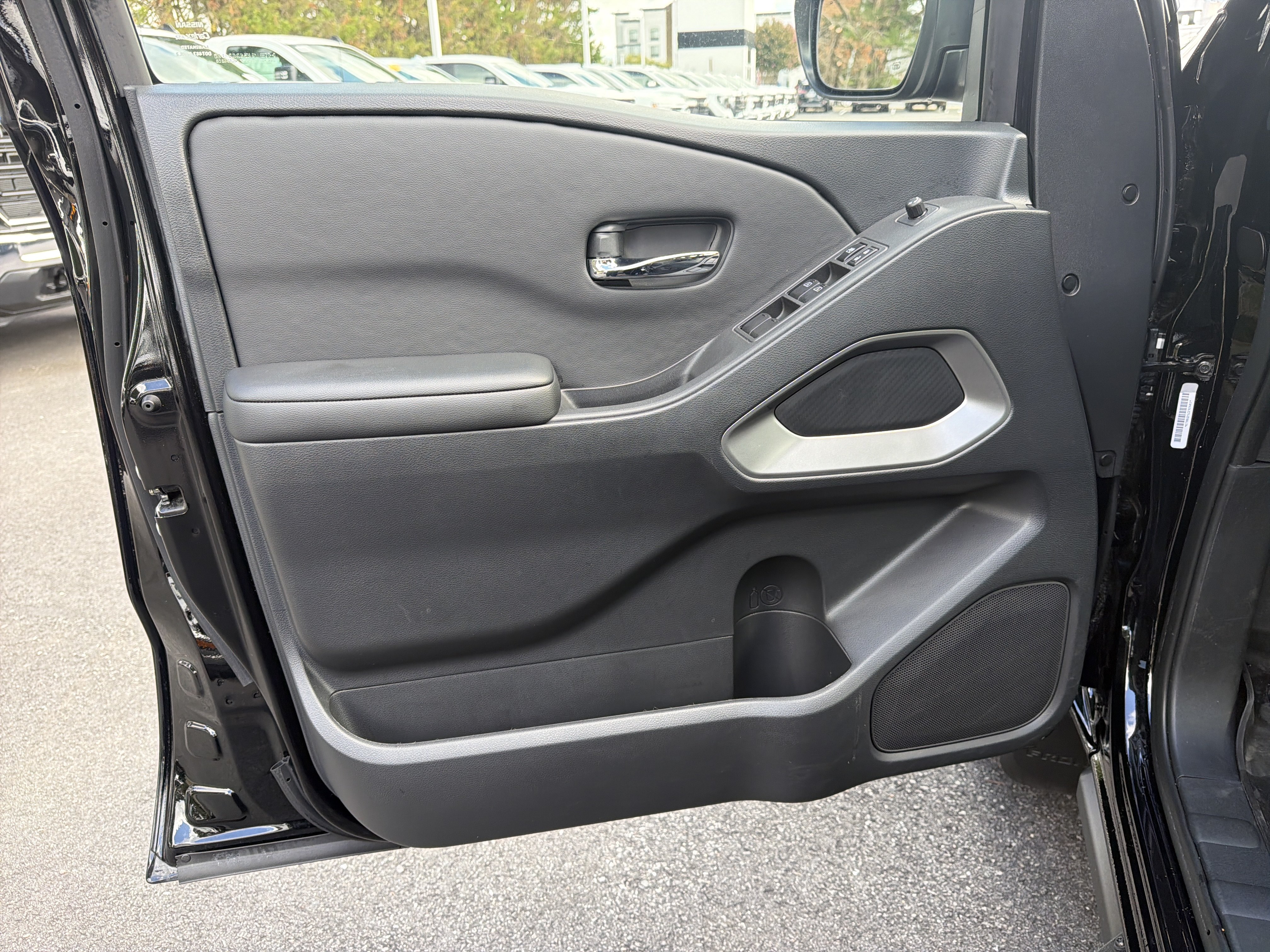 Used 2026 Nissan Frontier SV w/ SV Convenience Package AWD/4WD image 14