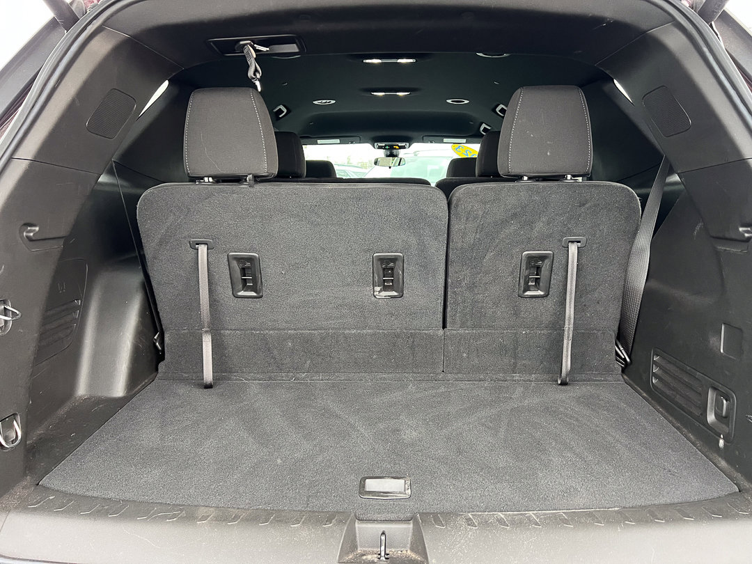 Used 2023 Chevrolet Traverse LT image 8