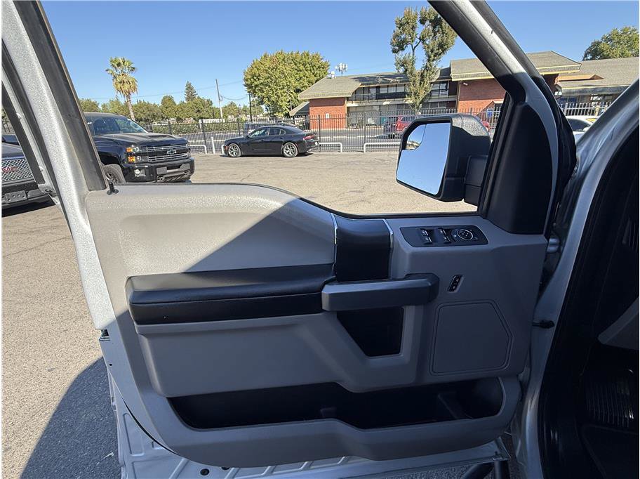 Used 2018 Ford F150 XLT AWD/4WD image 7