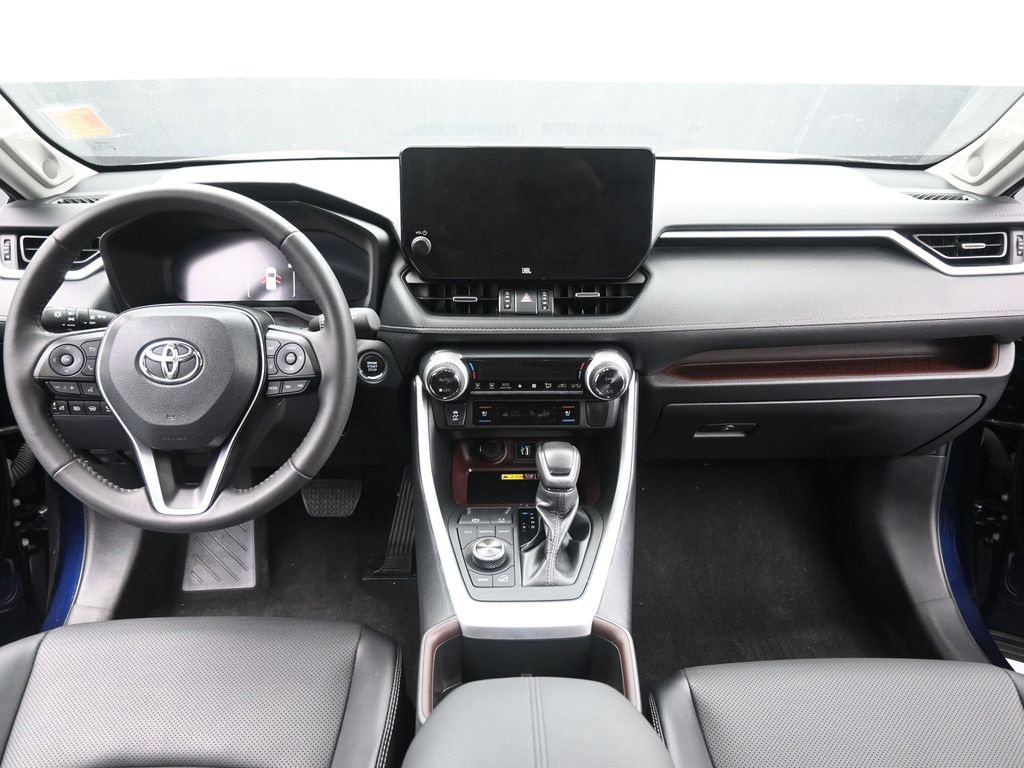 Used 2024 Toyota RAV4 Limited image 28