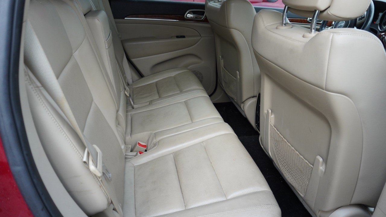 Used 2013 Jeep Grand Cherokee Limited w/ Luxury Group II image 10