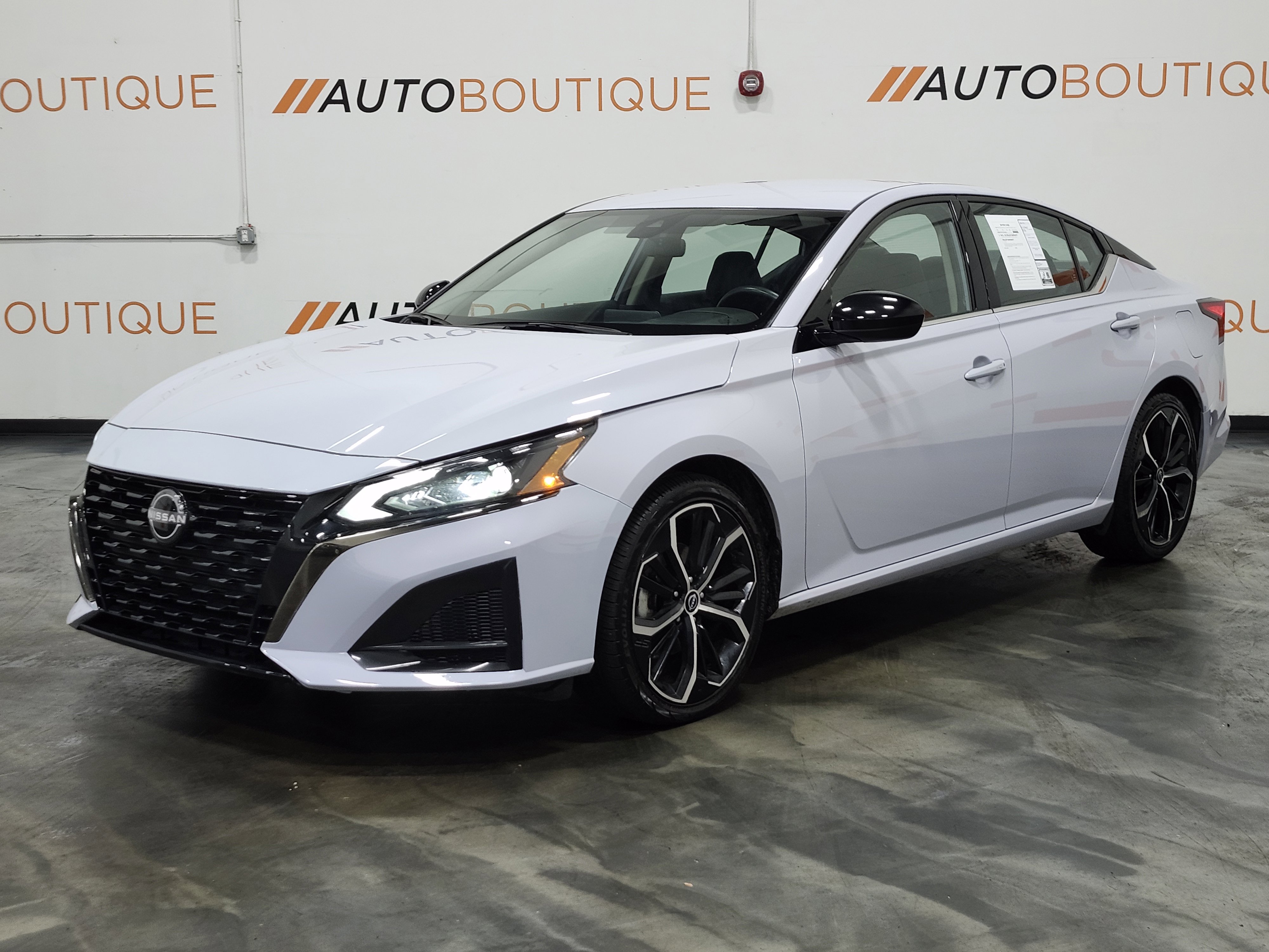 Used 2024 Nissan Altima 2.5 SR image 5