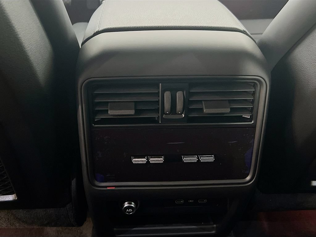 New 2026 Porsche Cayenne E-Hybrid Coupe AWD/4WD image 27