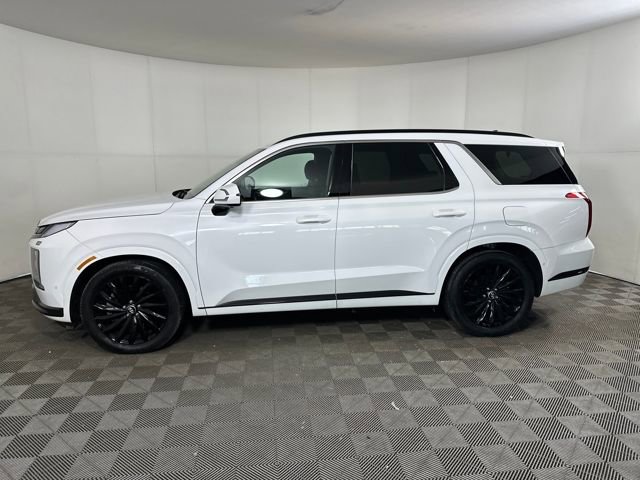 Used 2024 Hyundai Palisade Calligraphy image 6