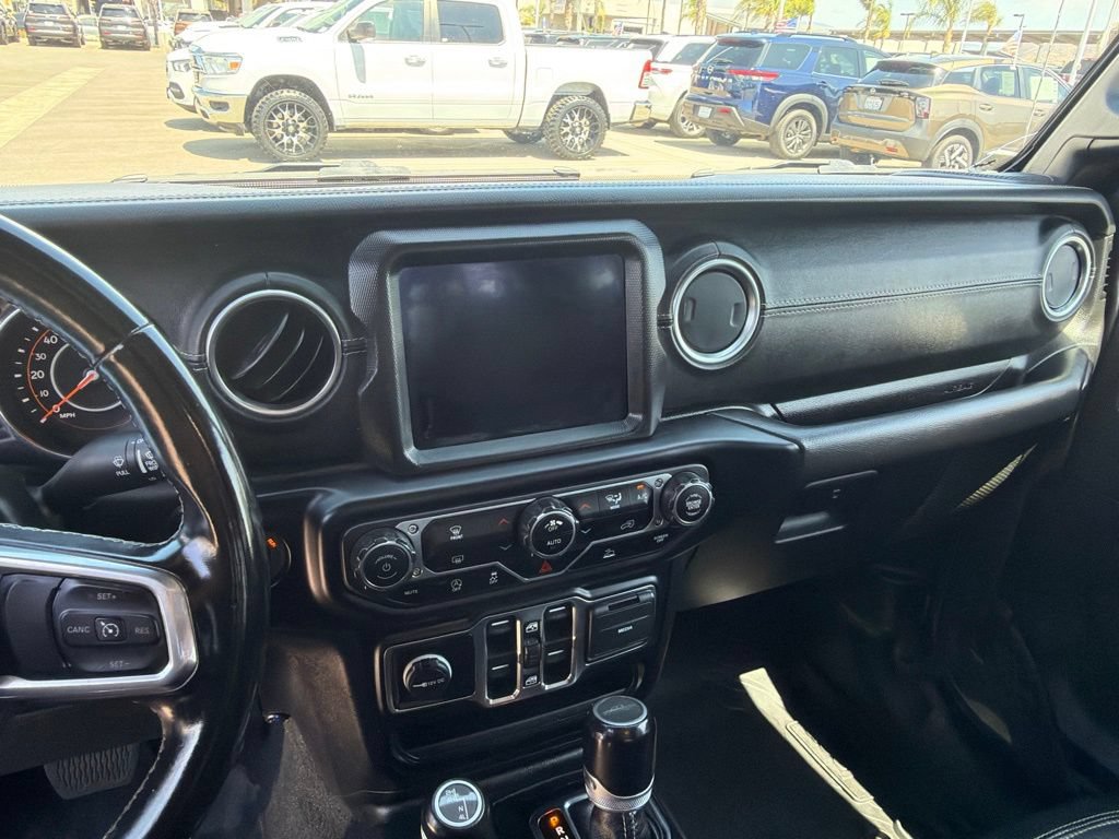 Used 2022 Jeep Gladiator Overland w/ Popular Equipment Package AWD/4WD image 19