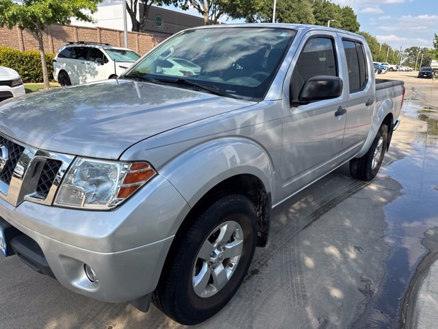 Used 2012 Nissan Frontier SV AWD/4WD image 6