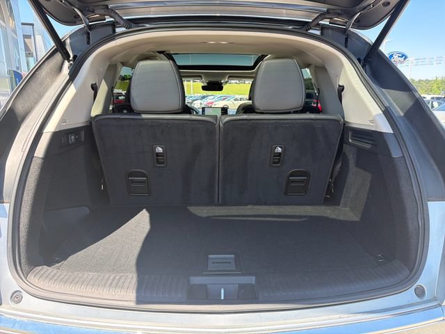 Used 2025 Acura MDX SH-AWD w/ Technology Package image 39