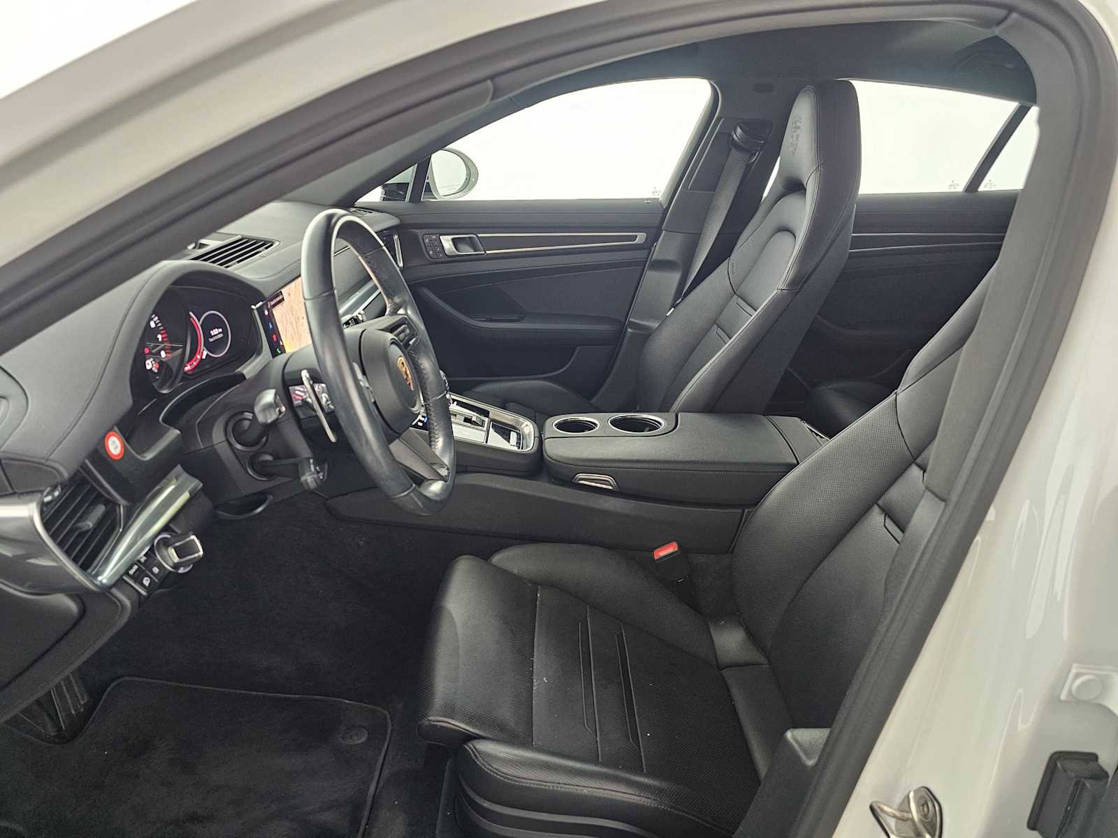 Used 2023 Porsche Panamera Platinum Edition image 20