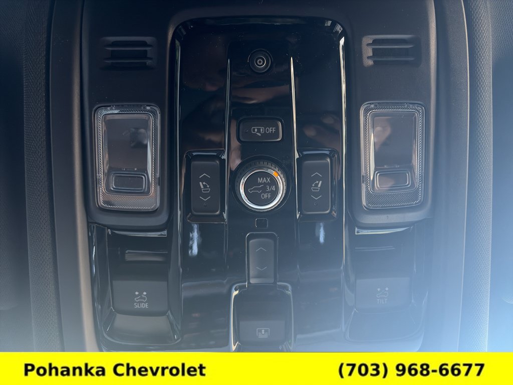 New 2026 Chevrolet Suburban High Country AWD/4WD image 18