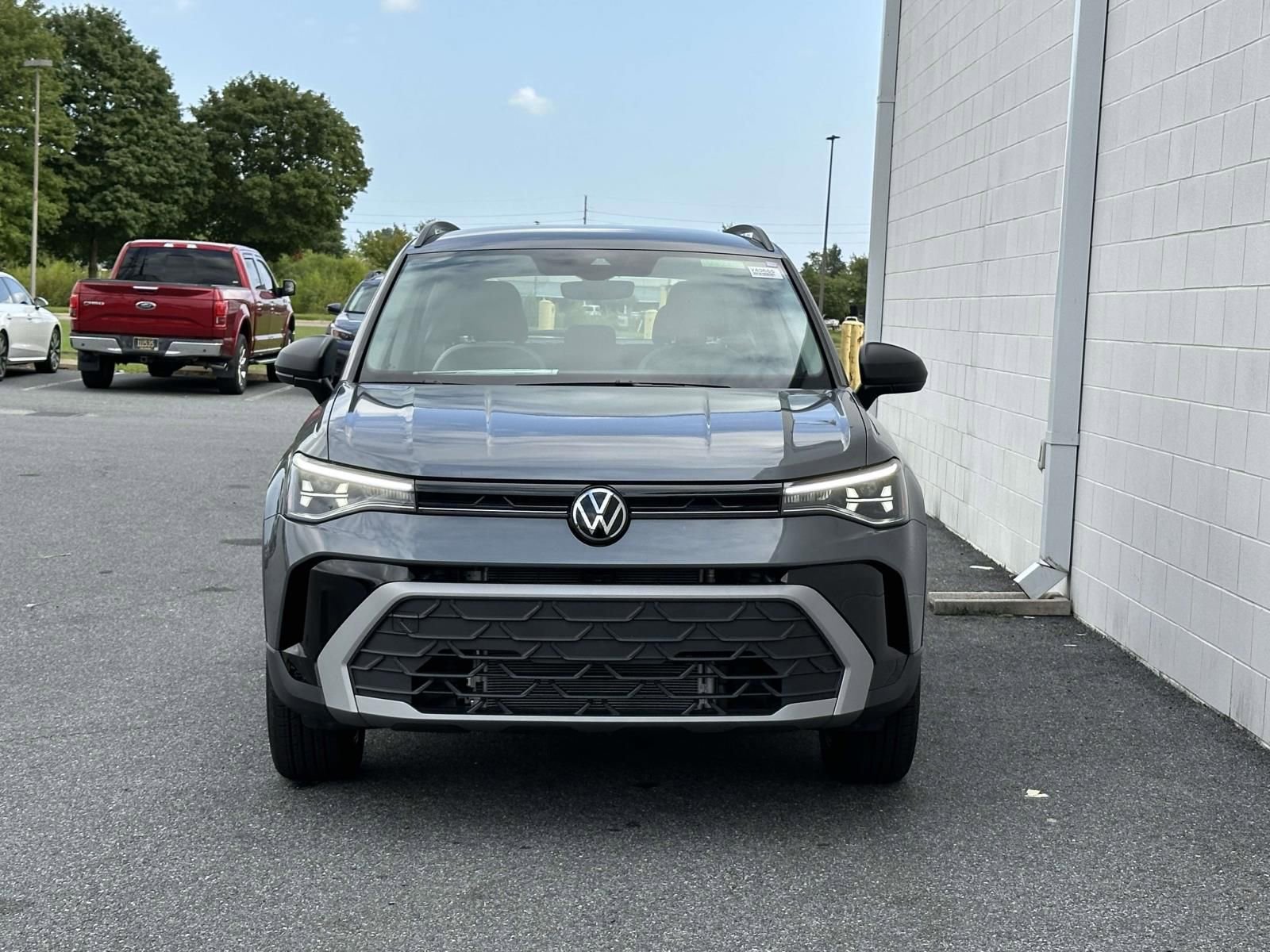 New 2025 Volkswagen Taos S image 9