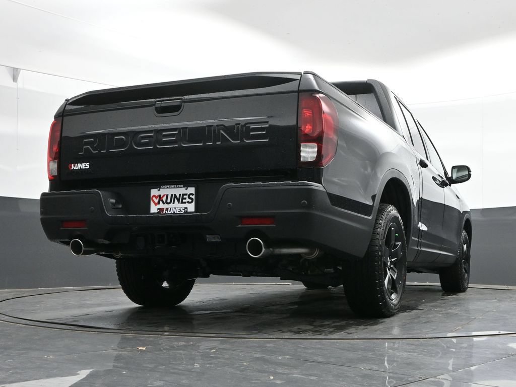 New 2026 Honda Ridgeline Black Edition image 33