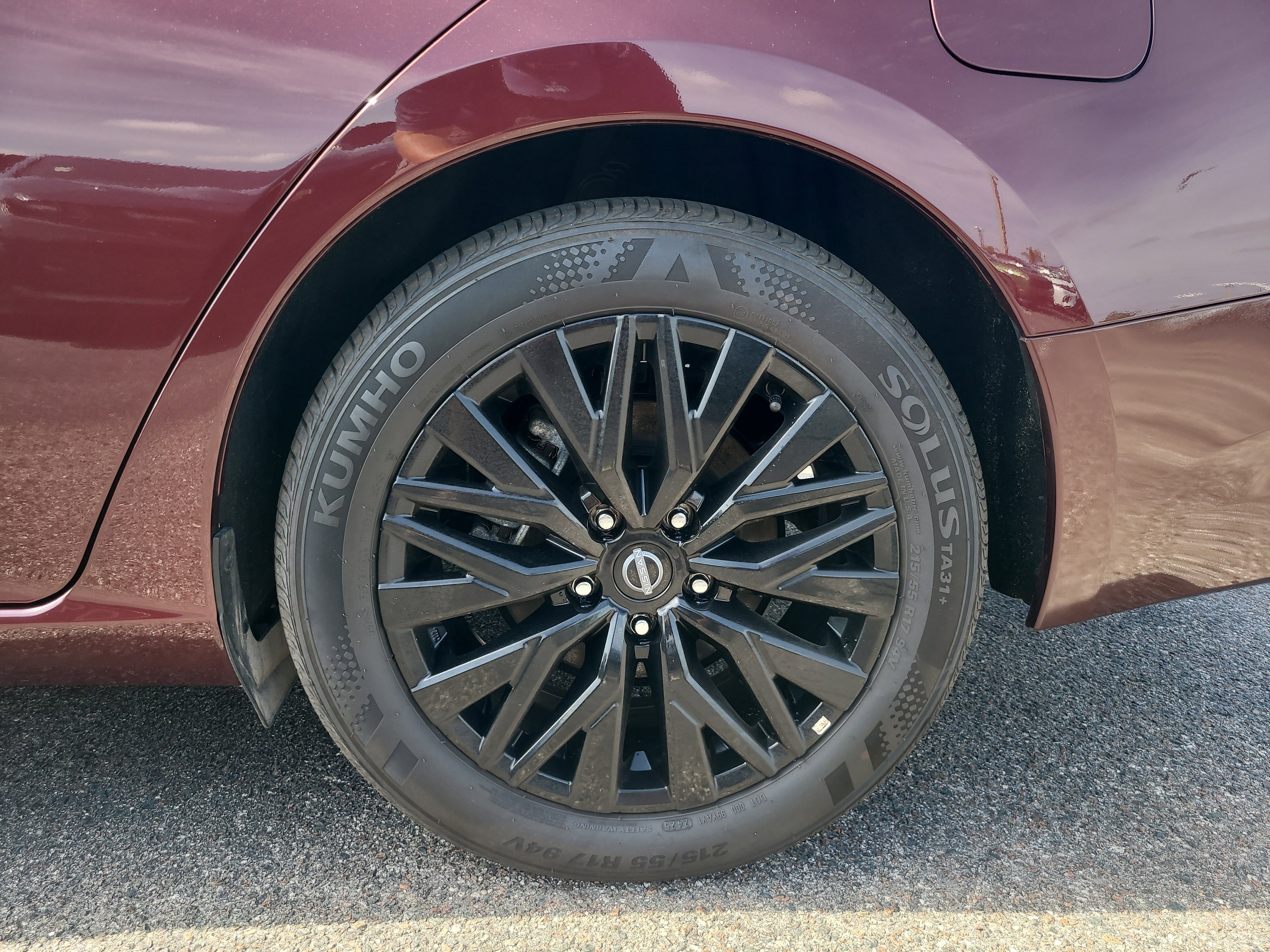 Used 2025 Nissan Altima 2.5 SV w/ SV Special Edition Package image 8