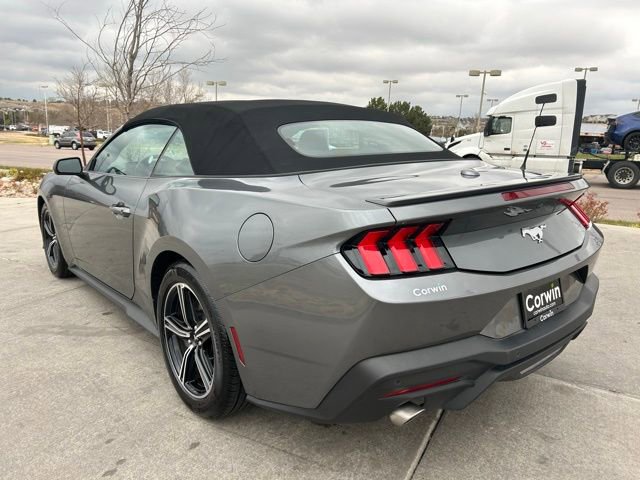 Used 2025 Ford Mustang Premium RWD image 3