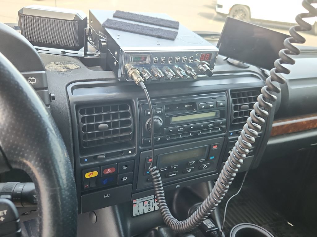 Used 2003 Land Rover Discovery SE AWD/4WD image 26