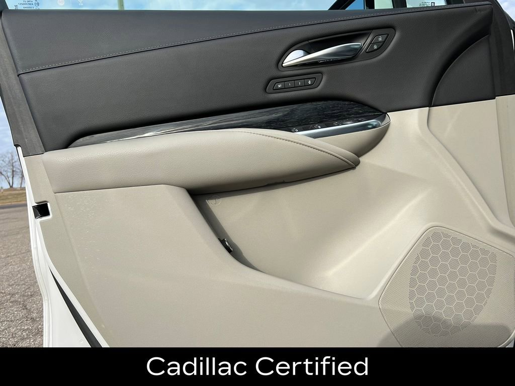 Certified 2022 Cadillac XT4 Premium Luxury w/ Enhanced Visibility Package image 14