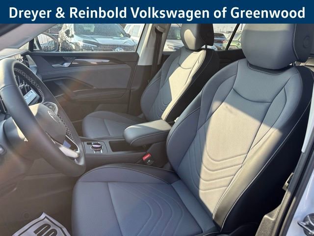 New 2026 Volkswagen Tiguan SE image 26