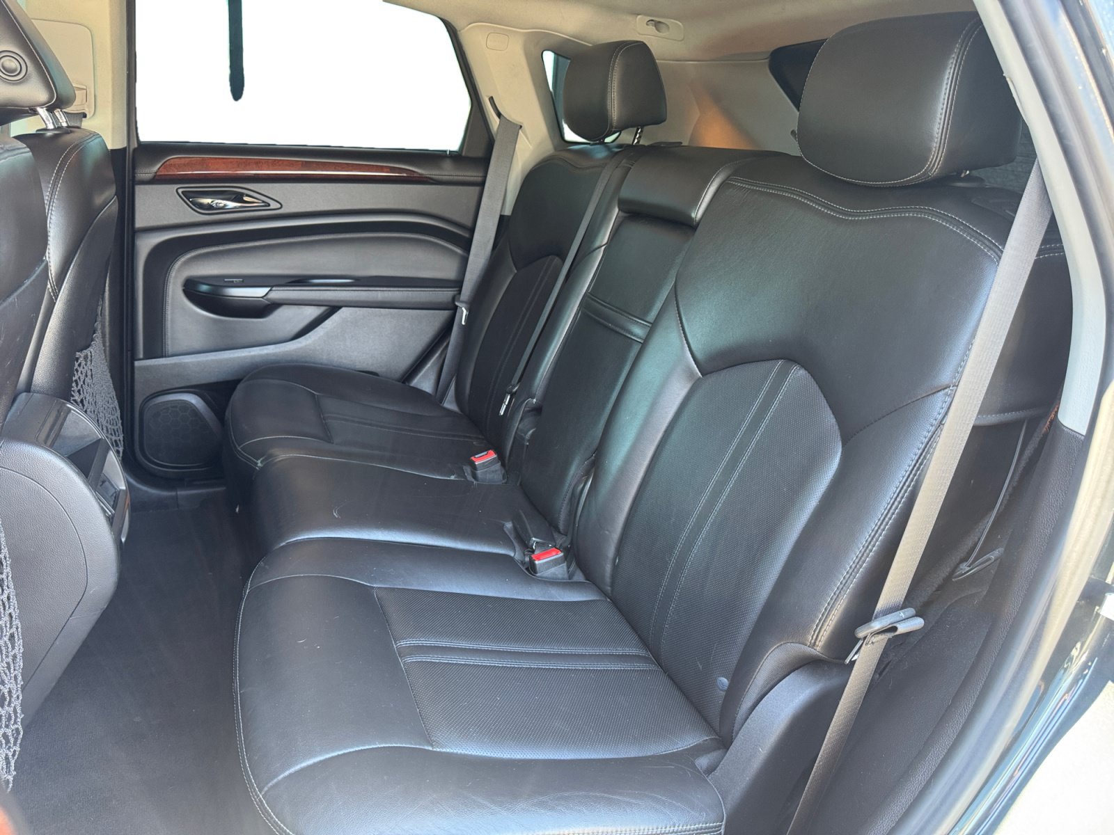 Used 2014 Cadillac SRX Luxury w/ LPO, Sports Edition Package FWD image 13
