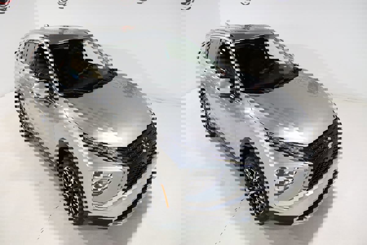 Used 2025 Mitsubishi Eclipse Cross SE image 10