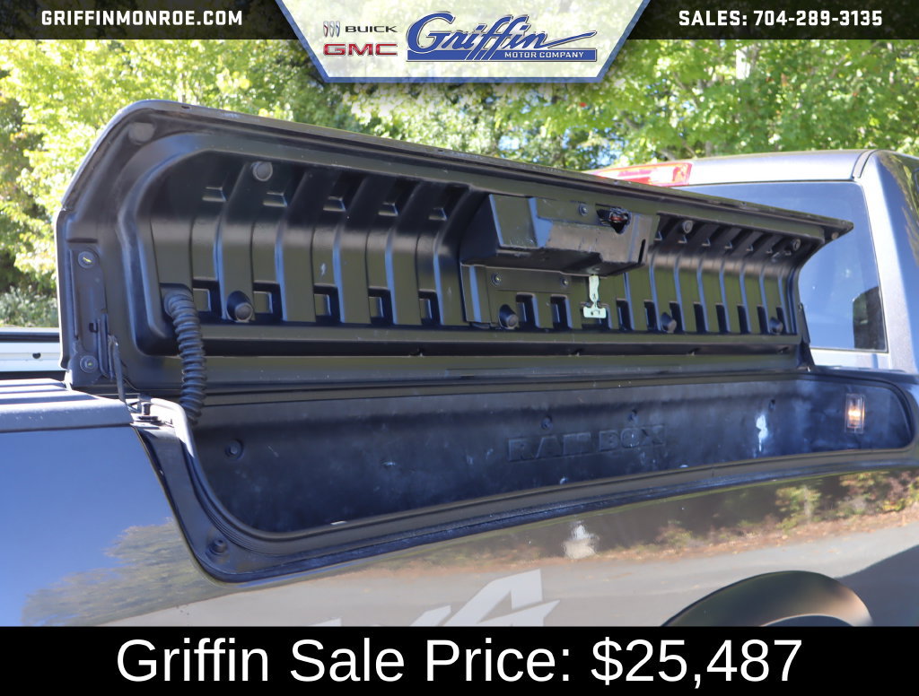 Used 2018 RAM 2500 Tradesman w/ Chrome Appearance Group AWD/4WD image 39