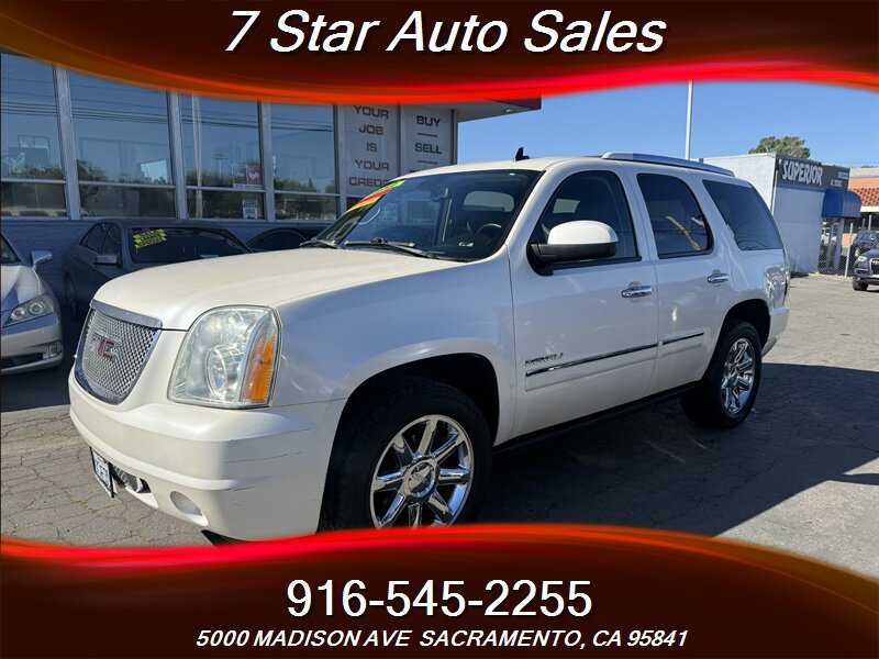 Used 2009 GMC Yukon Denali AWD/4WD image 3
