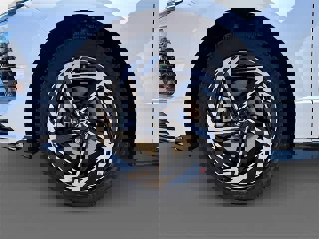 New 2026 Hyundai Sonata SEL image 9