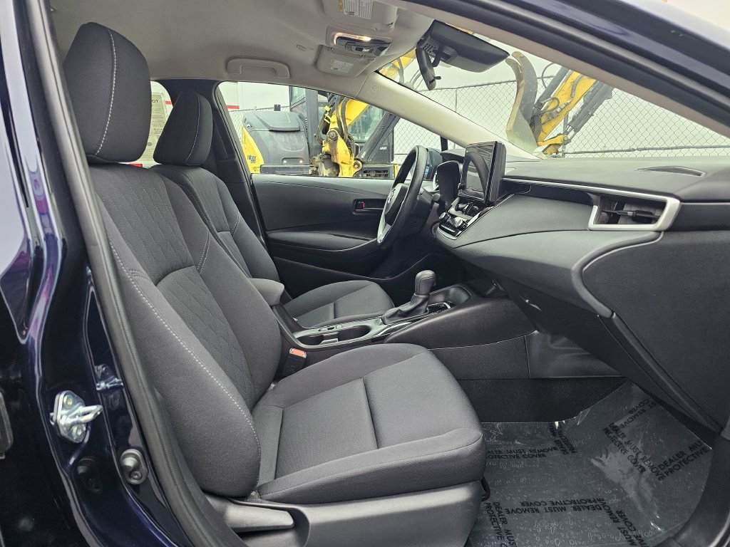 Certified 2025 Toyota Corolla LE FWD image 10