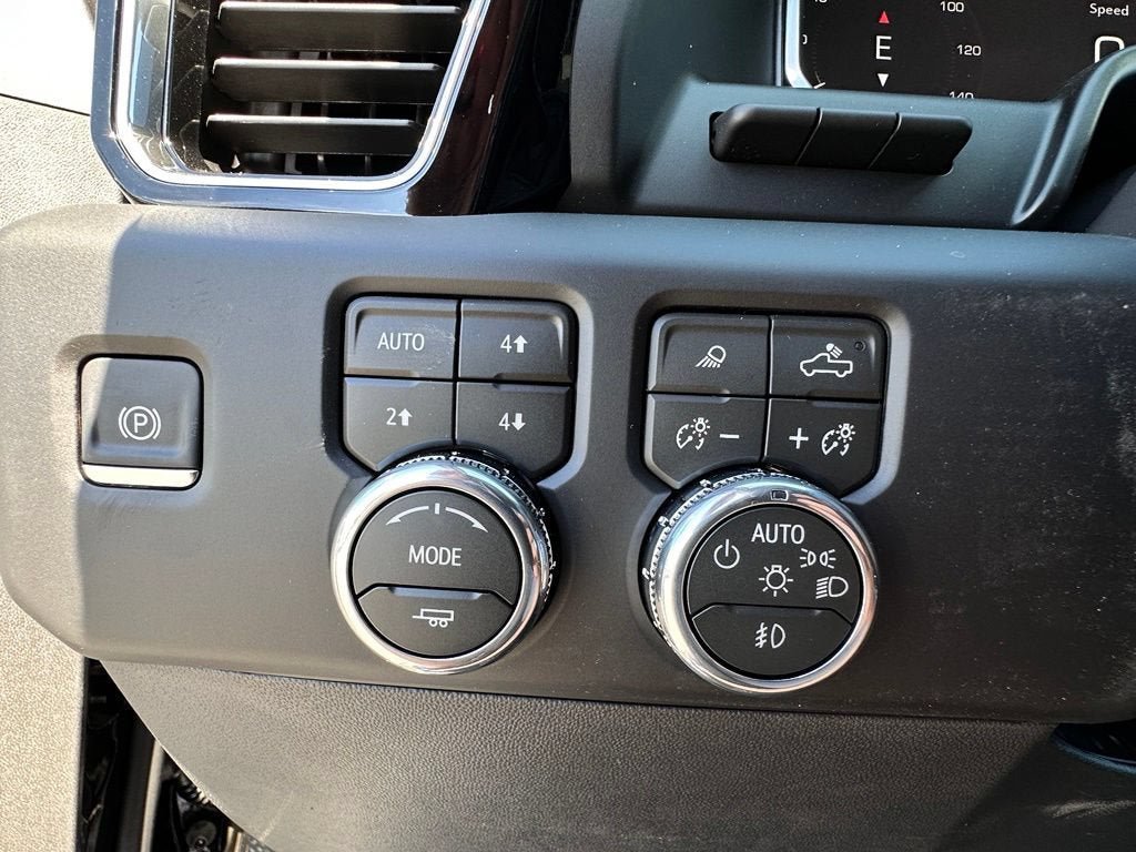 New 2026 GMC Sierra 1500 Denali w/ Denali Reserve Package AWD/4WD image 32
