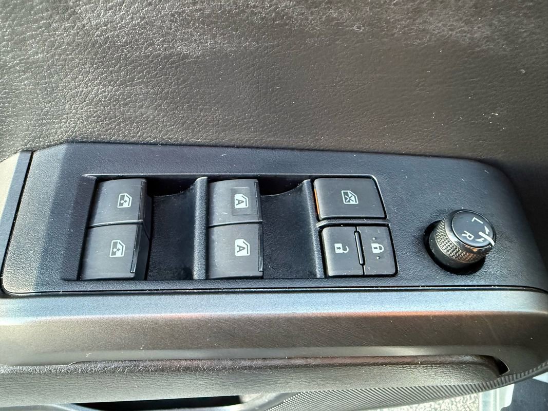 Used 2023 Toyota Tacoma TRD Sport w/ Advanced Technology Package AWD/4WD image 14