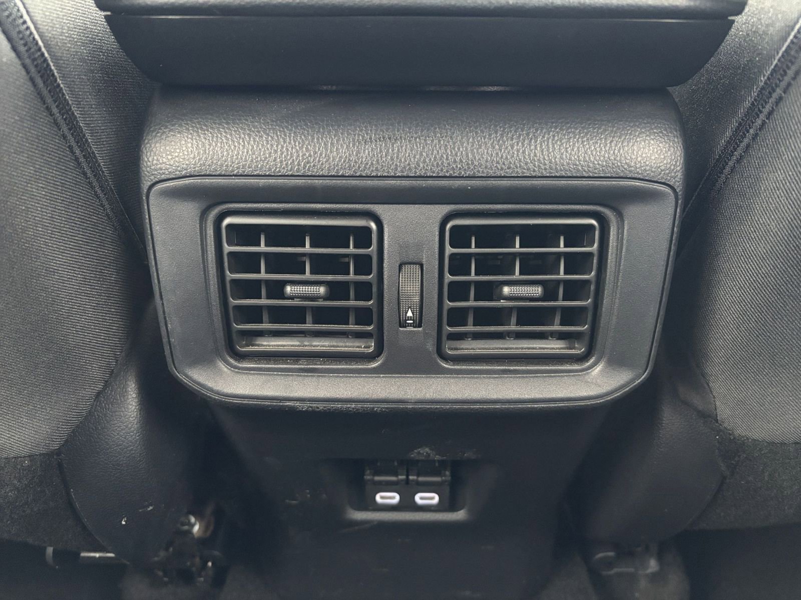 Used 2024 Toyota RAV4 XLE image 24