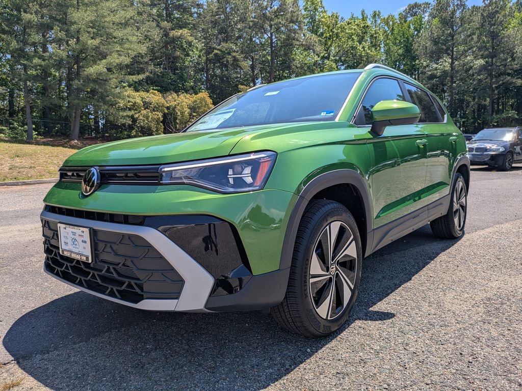 New 2026 Volkswagen Taos SE AWD/4WD image 8