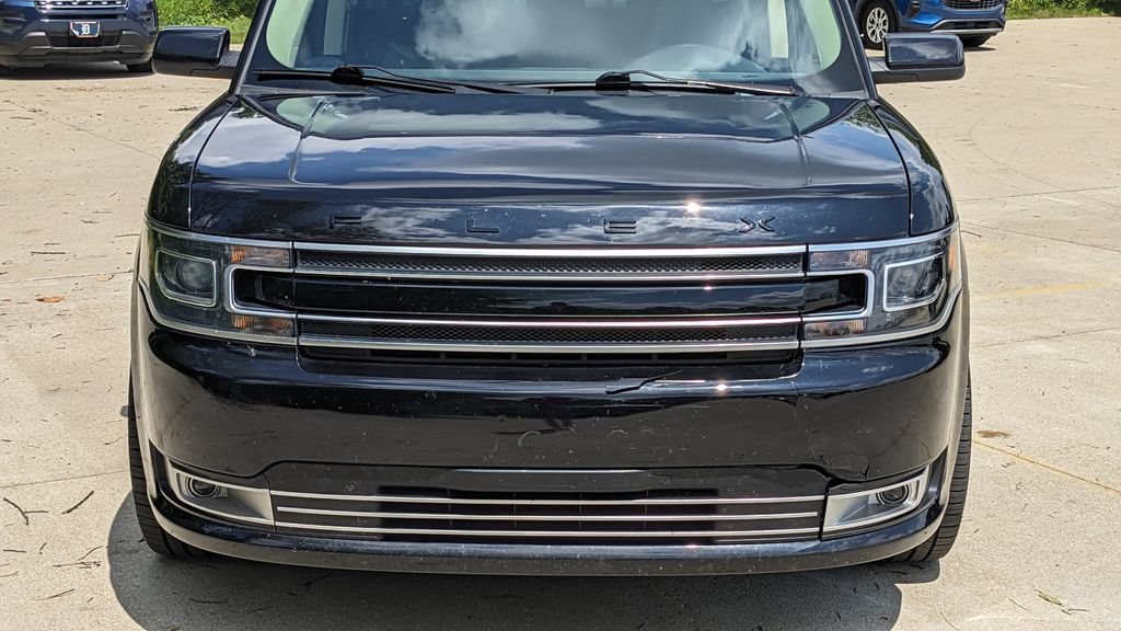 Used 2019 Ford Flex Limited w/ Limited Appearance Package AWD/4WD image 9