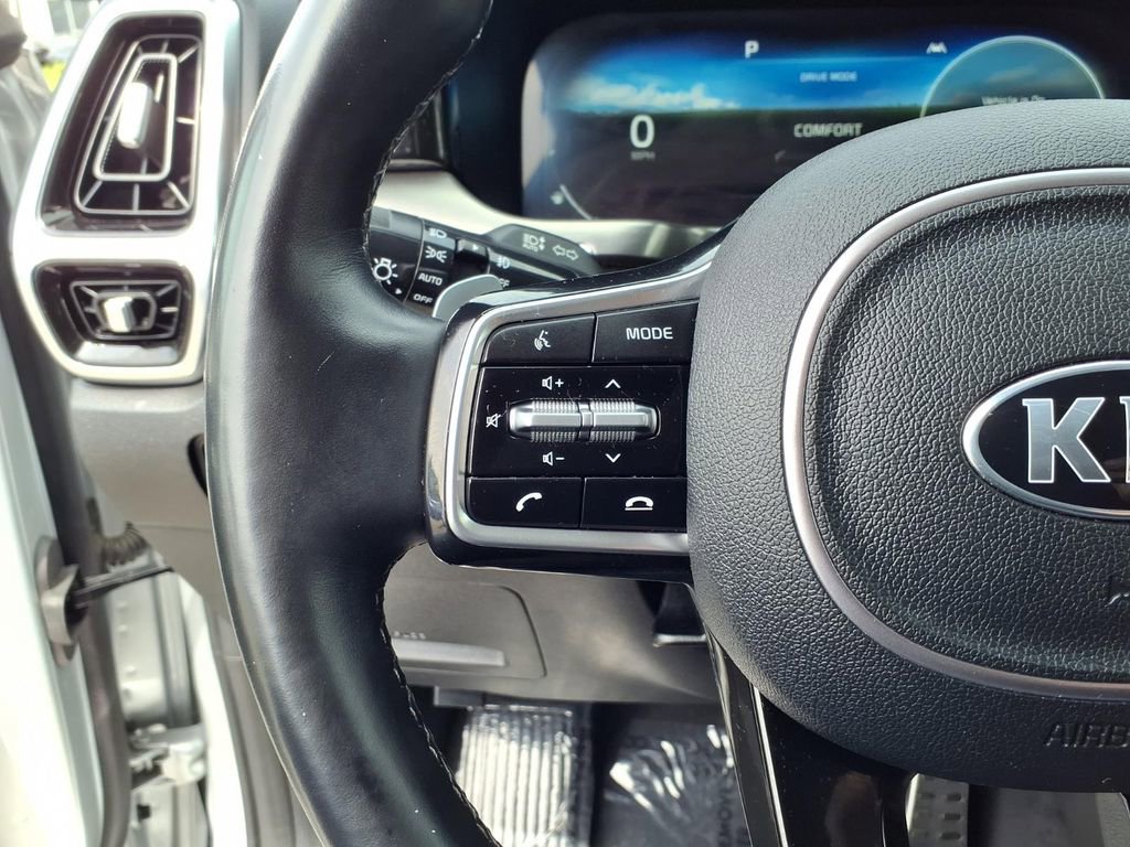 Used 2021 Kia Sorento SX image 17