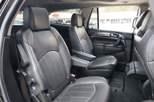Used 2016 Buick Enclave Leather w/ Trailering Package FWD image 22