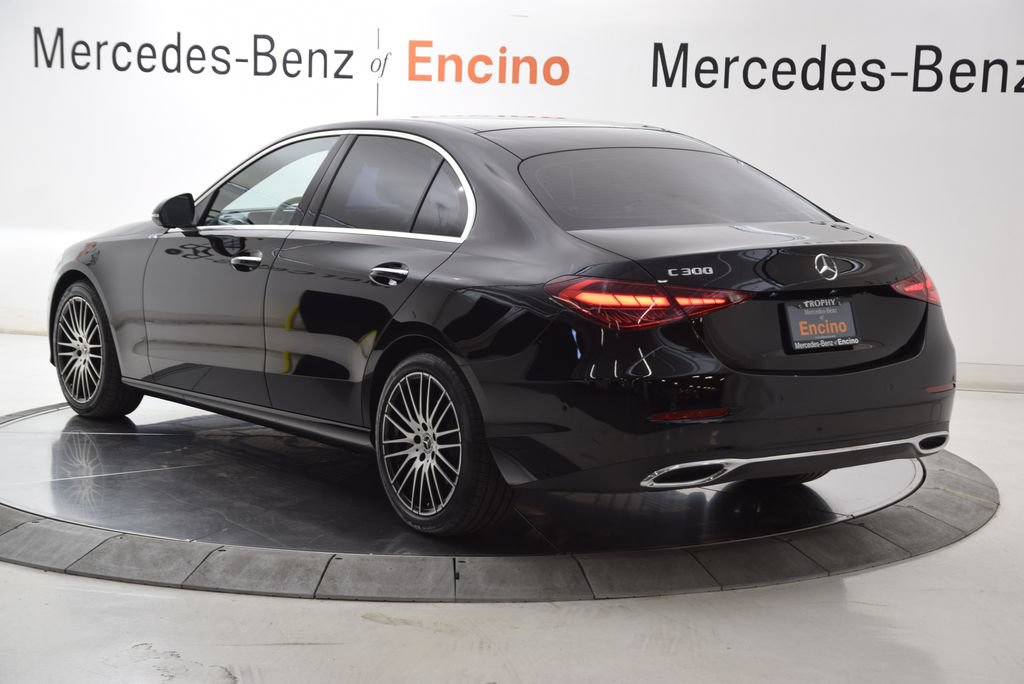 Used 2024 Mercedes-Benz C 300 Sedan image 4