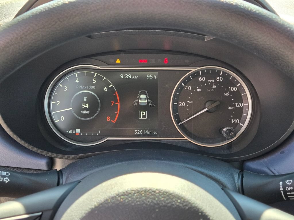 Certified 2024 Nissan Versa SV FWD image 33