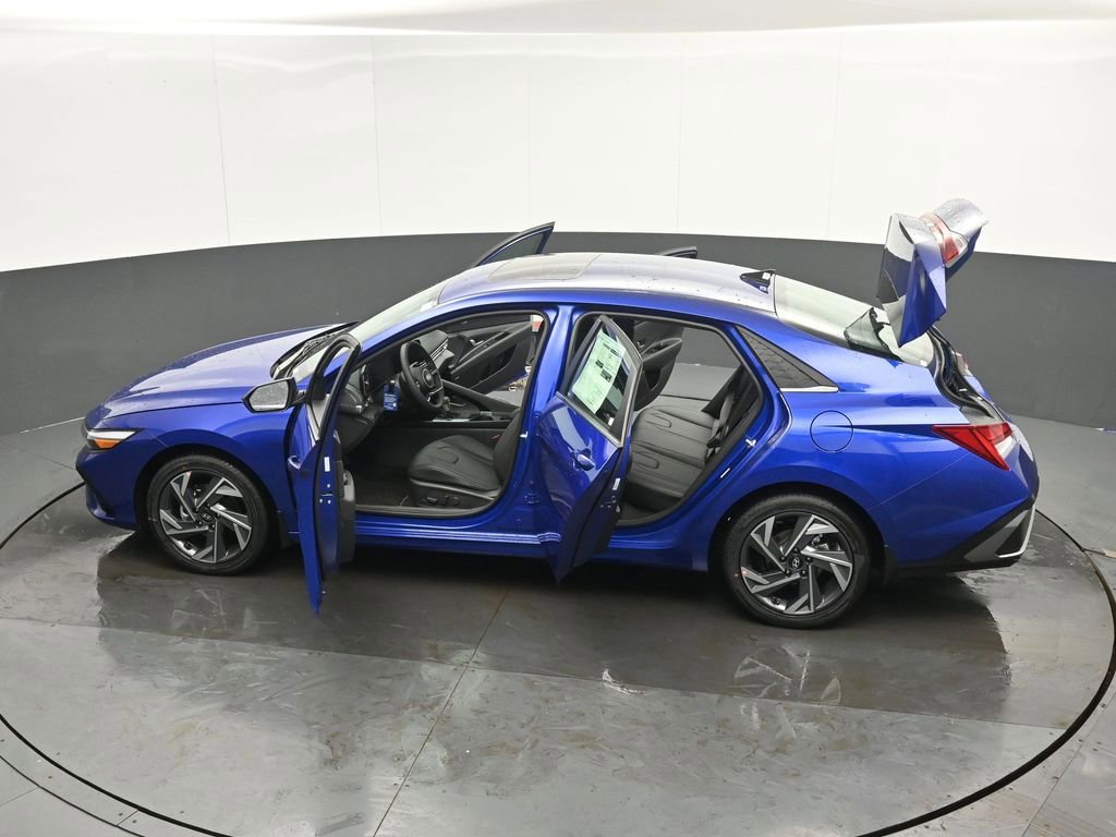 New 2026 Hyundai Elantra Limited image 55
