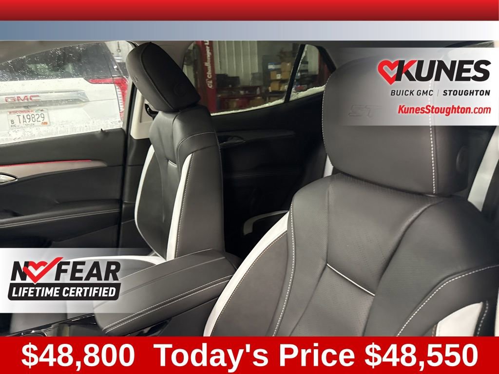 New 2026 Buick Envision Sport Touring image 18