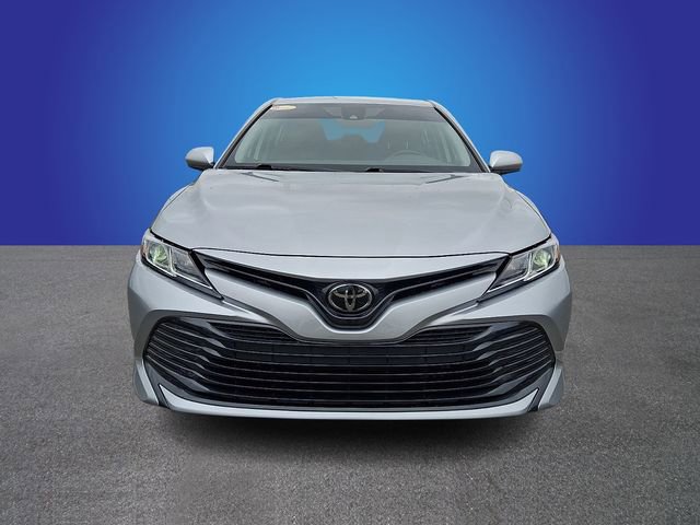 Used 2020 Toyota Camry LE FWD image 2