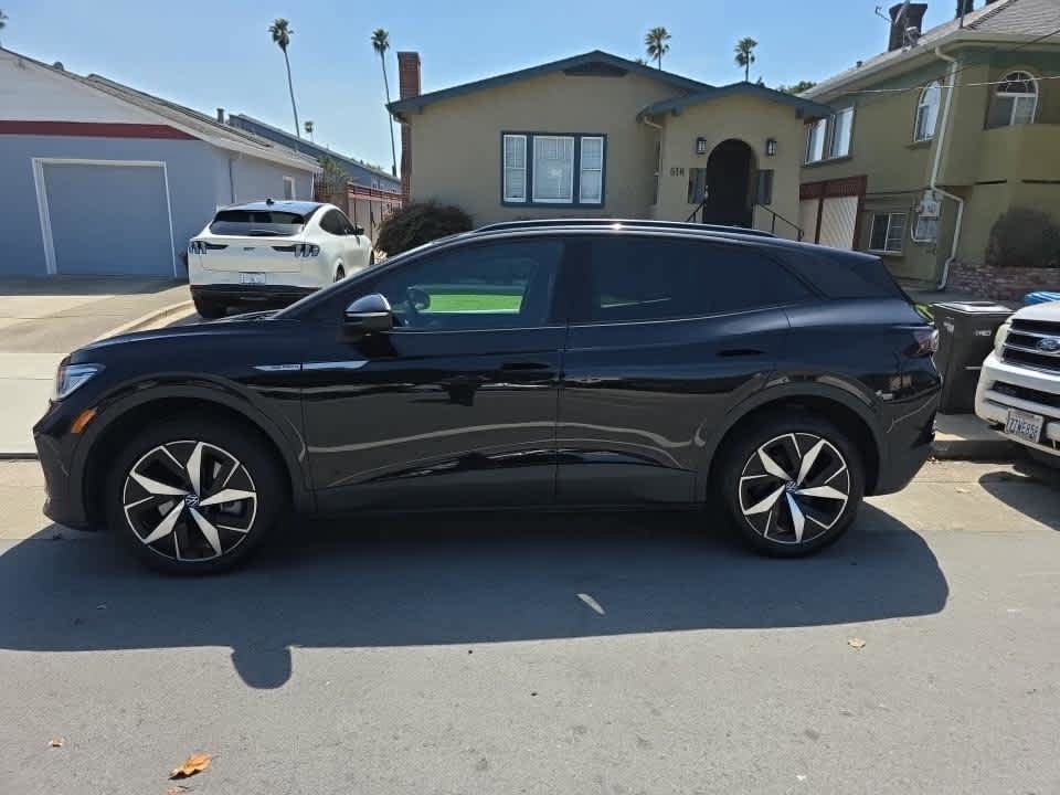 Used 2023 Volkswagen ID.4 Pro S AWD/4WD image 11