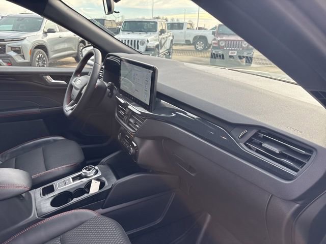 Used 2023 Ford Escape ST-Line w/ Tech Pack #1 image 23