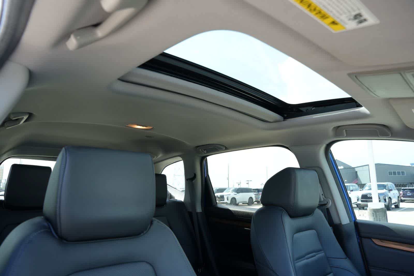 Used 2020 Honda CR-V Touring image 23