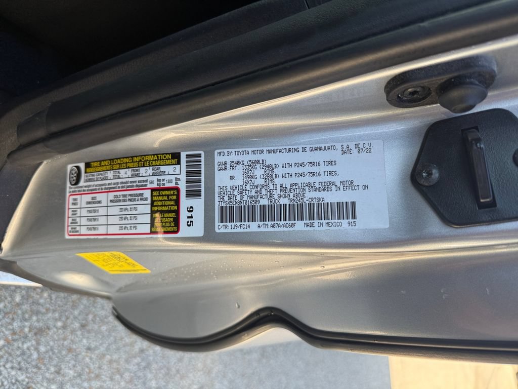 Used 2022 Toyota Tacoma SR5 w/ SR5 Appearance Package (SM) AWD/4WD image 30