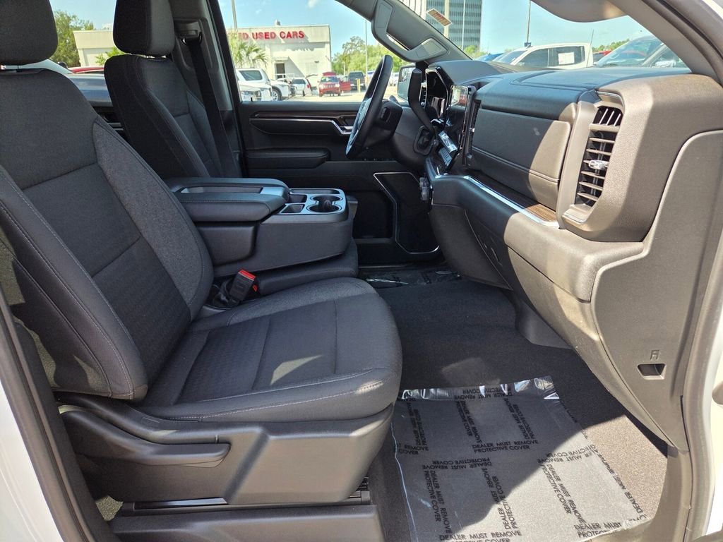 Certified 2023 Chevrolet Silverado 1500 LT AWD/4WD image 16