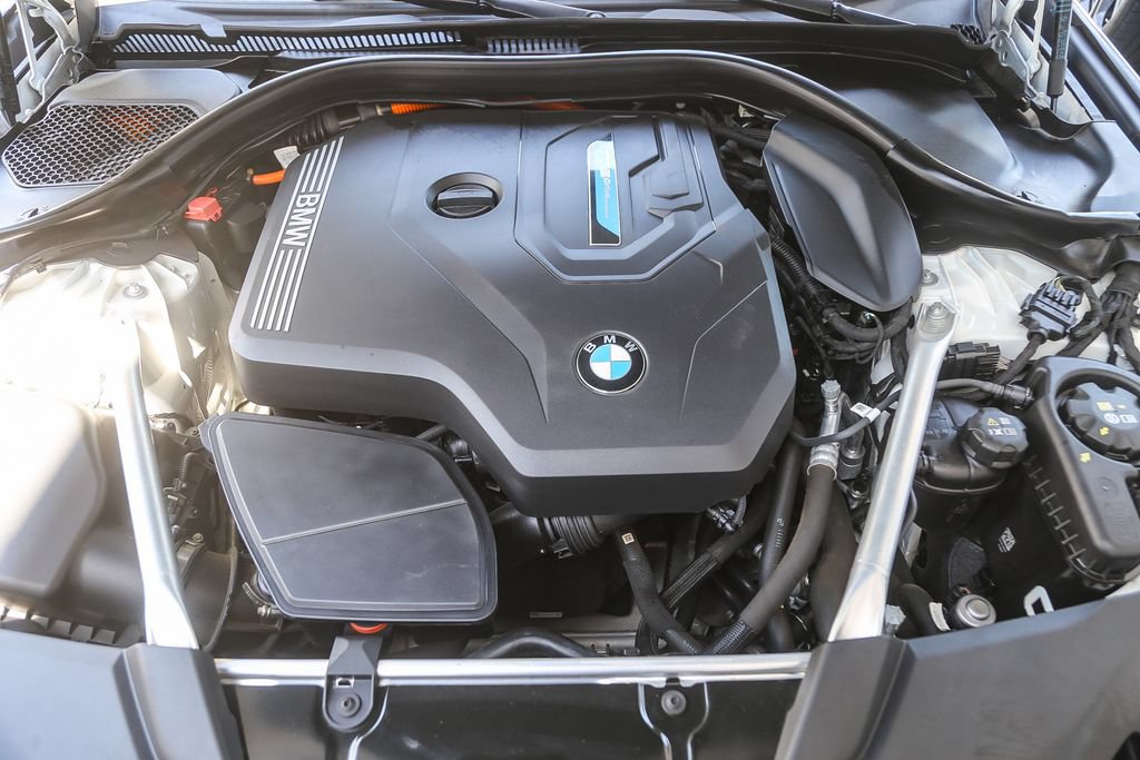 Used 2023 BMW 530e w/ Convenience Package RWD image 24