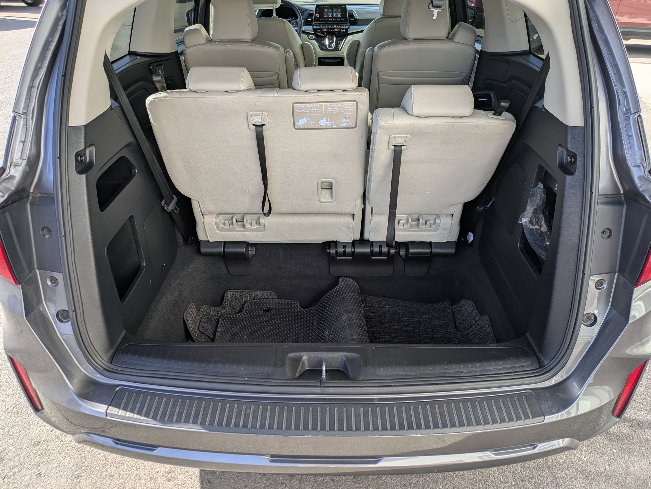 Used 2026 Honda Odyssey EX-L image 32
