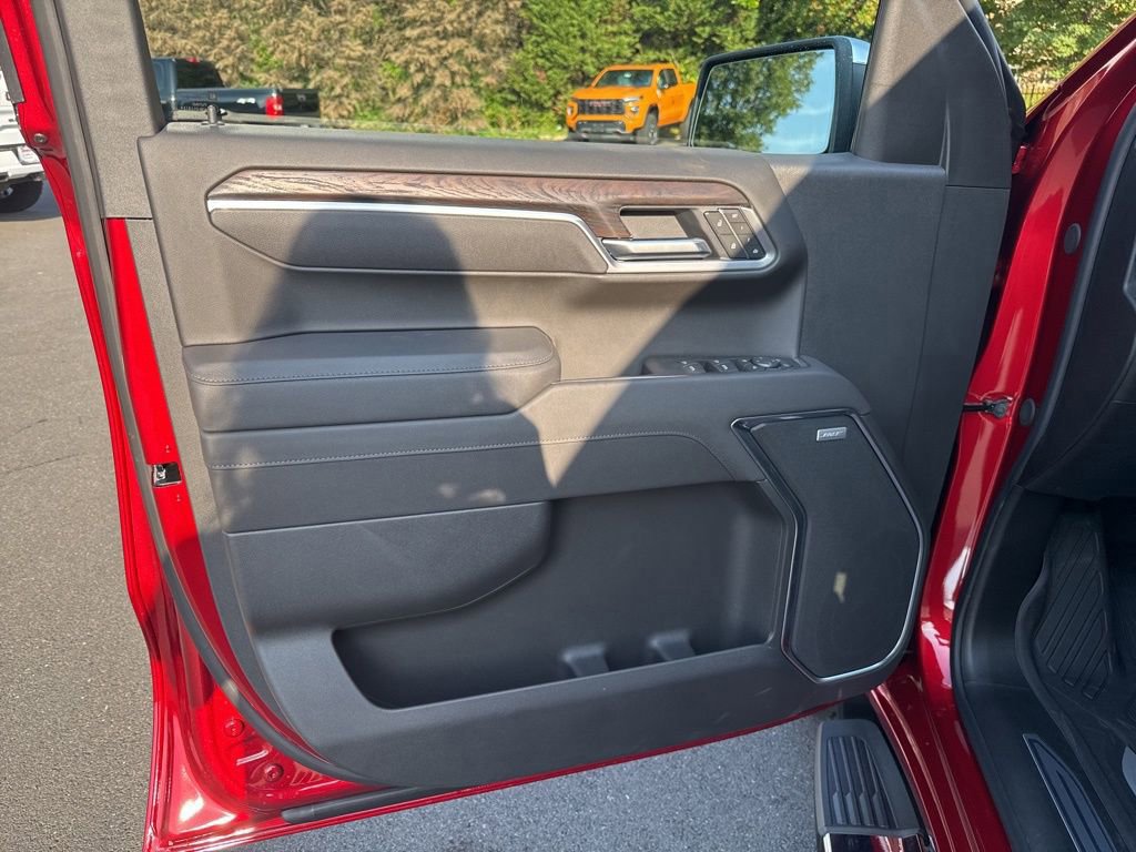 New 2026 GMC Sierra 1500 SLT w/ SLT Premium Plus Package image 19