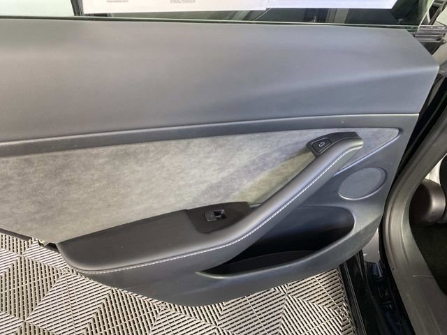 Used 2023 Tesla Model 3 Standard Range RWD image 26
